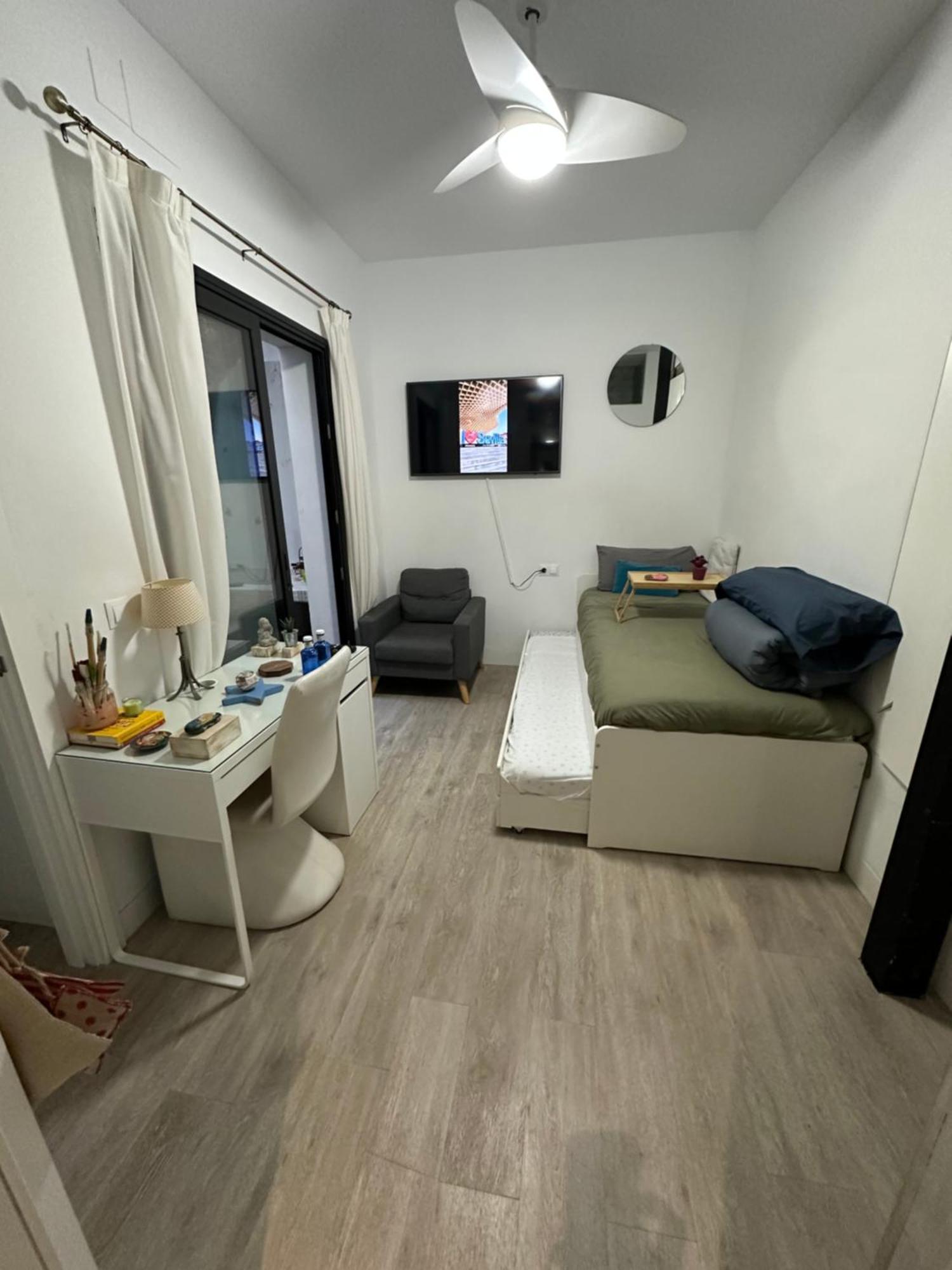 Casa Duque Compartida Familiar 2- Habitacion Bano Propio Sevilla Exteriér fotografie
